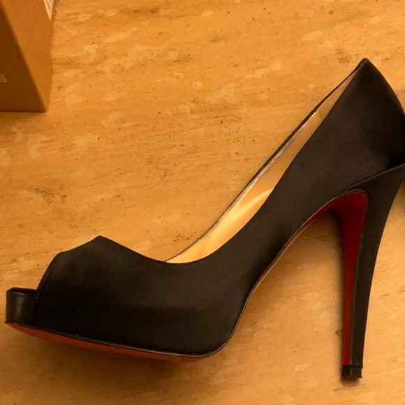 Christian Louboutin Paris US Size 7 VERY PRIVE 120 SATIN/KID TOE - Picture 8 of 15